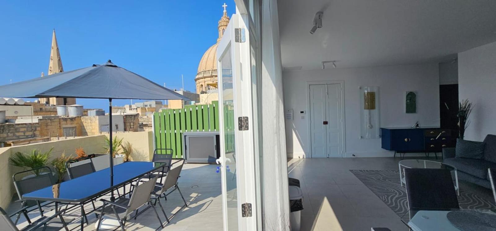 Penthouse Cathedral And Seaview Terrace V2 Valletta